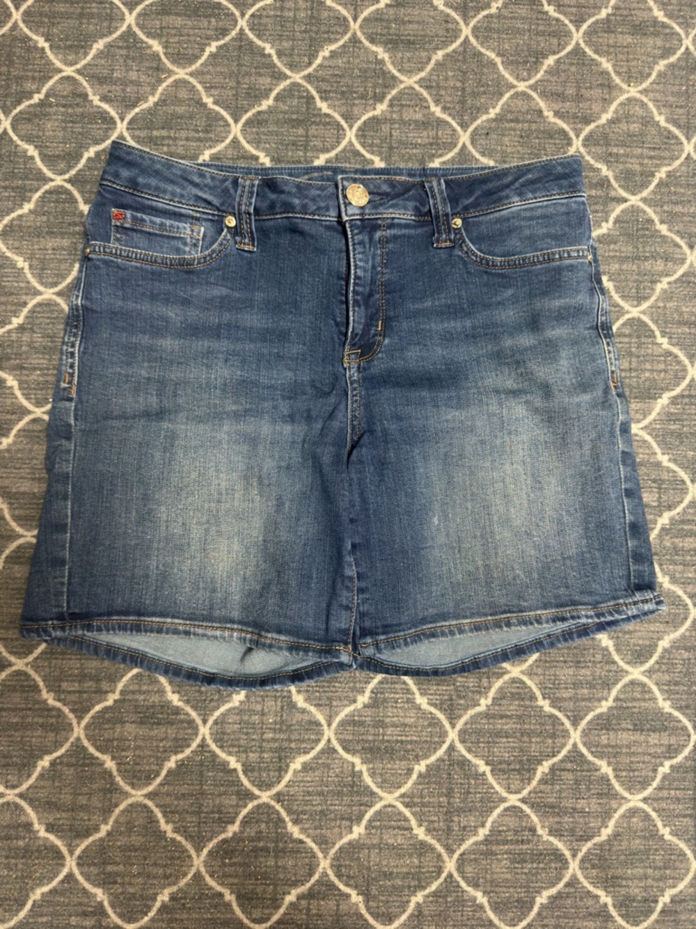 Seven7 Light Blue Denim Jeans with Contrast Stitching